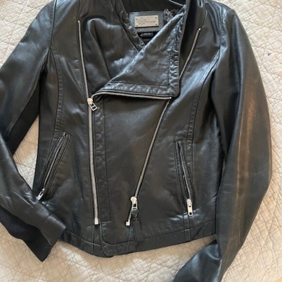 Mackage Black Lambskin Biker Jacket - Size XS - Picture 5 of 12